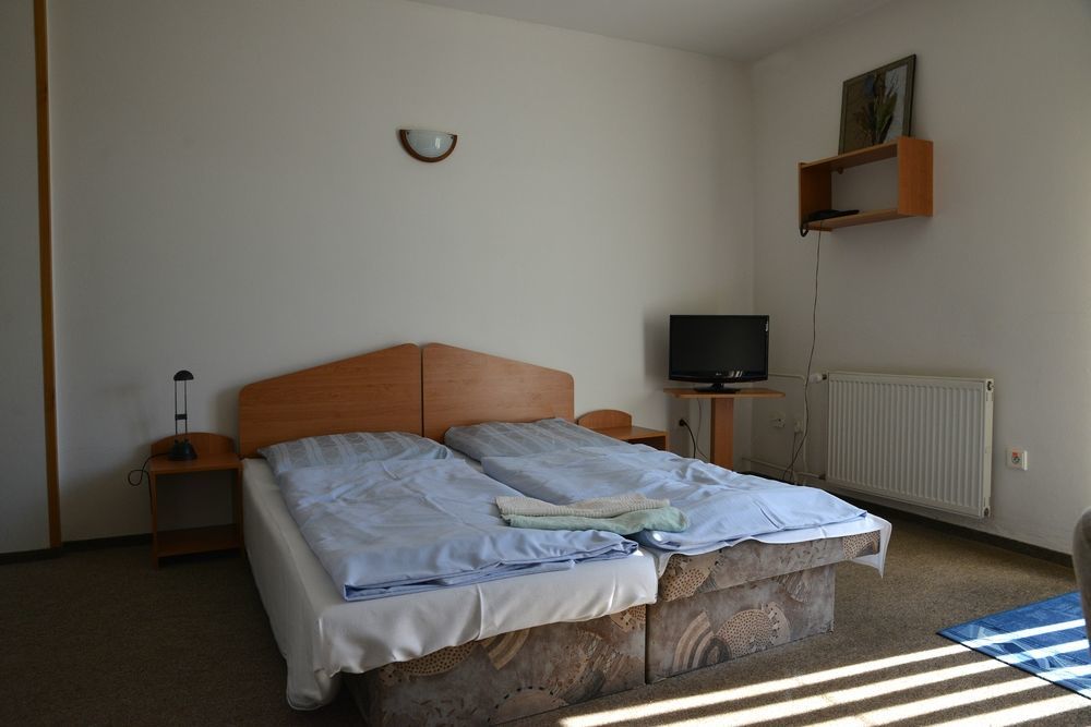 Penzion Agrothermal Bešeňová Esterno foto