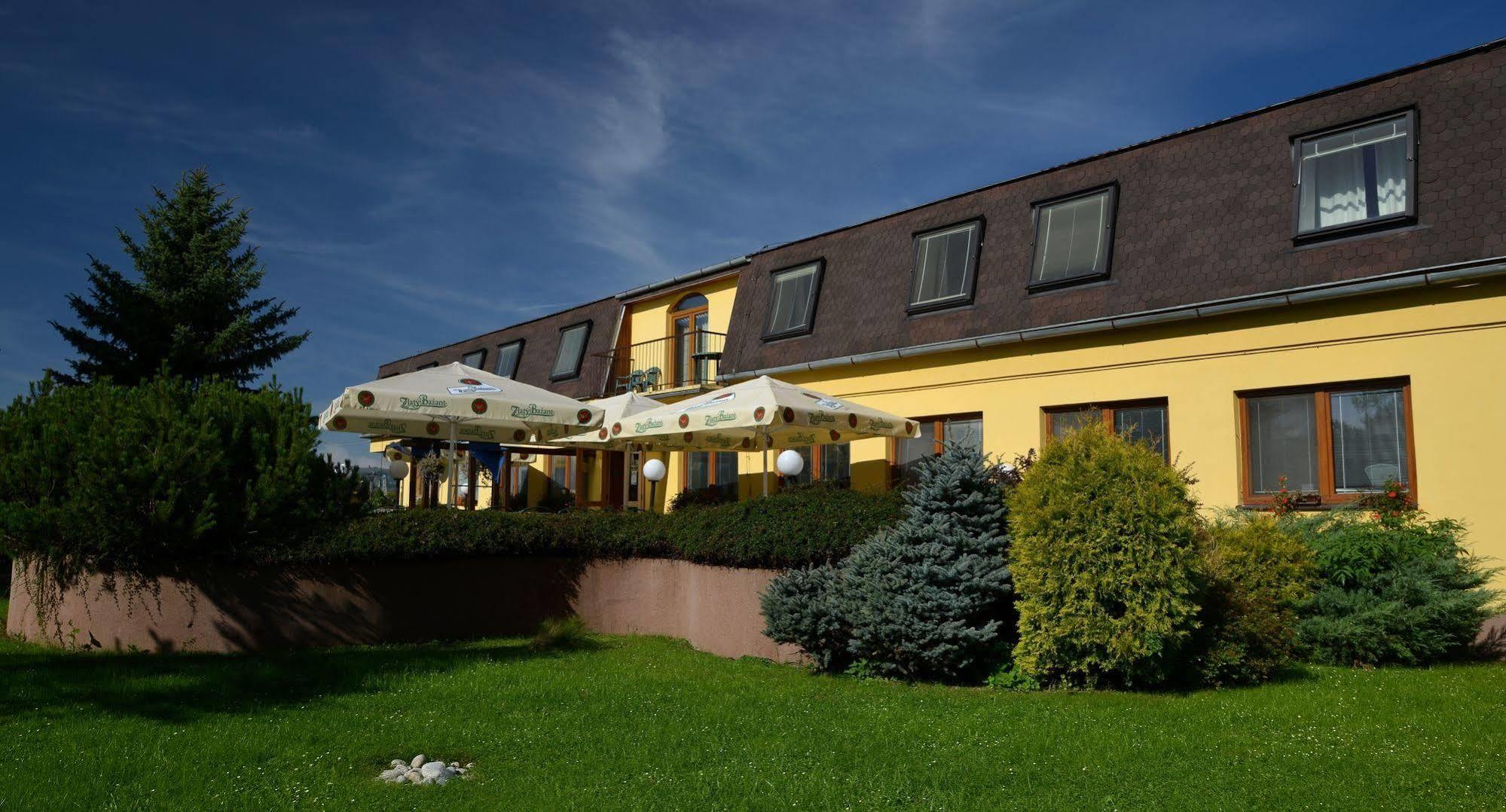 Penzion Agrothermal Bešeňová Esterno foto